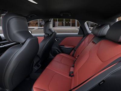 2026 Kia K4 - Photo 18