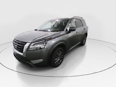 2025 Nissan Pathfinder - Photo 3