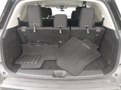 2025 Nissan Pathfinder - Photo 11