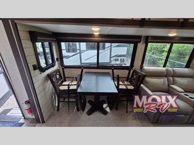 2023 CrossRoads RV Sunset Trail - Photo 5