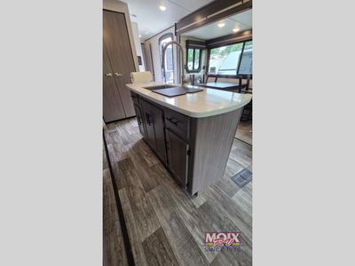 2023 CrossRoads RV Sunset Trail - Photo 11