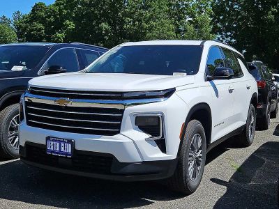 2026 Chevrolet Traverse LT in Summit White — front three-quarter view