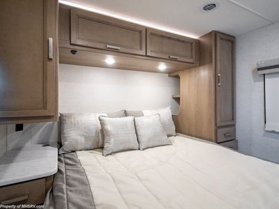 2026 Thor Motor Coach Axis - Photo 30