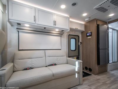 2026 Thor Motor Coach Axis - Photo 8