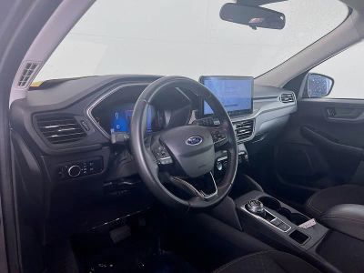 2024 Ford Escape — photo 8 view