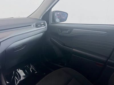 2024 Ford Escape — photo 18 view