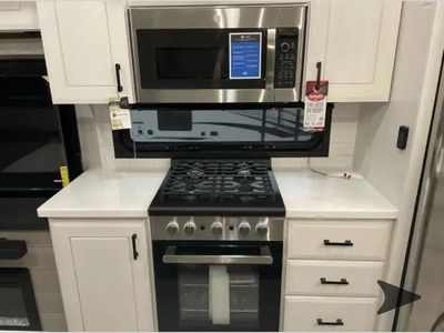 2026 Jayco Pinnacle - Photo 12