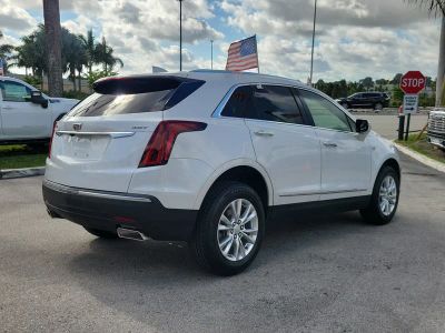 2022 Cadillac XT5 — detail view