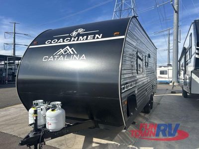 2026 Coachmen RV Catalina Summit Series 8 - Photo 5