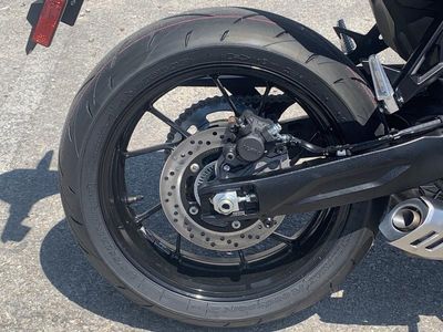 2026 Suzuki GSX-8T - Photo 12