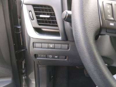 2024 Nissan Rogue — photo 13 view