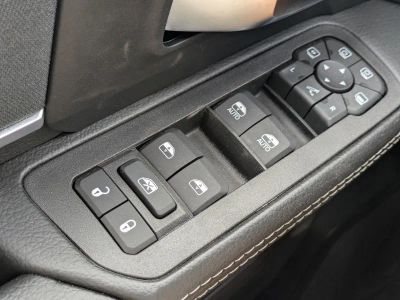 2026 Ram 2500 — photo 20 view