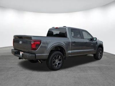 2026 Ford F-150 - Photo 2