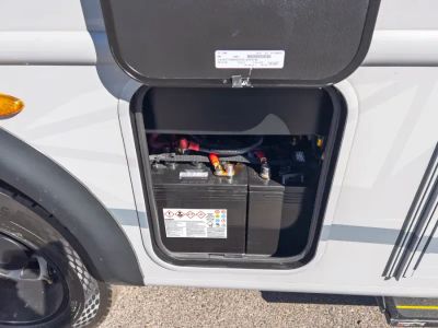 2027 Thor Motor Coach OMNI TRAIL — photo 24 view