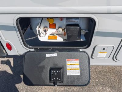 2027 Thor Motor Coach OMNI TRAIL — photo 21 view