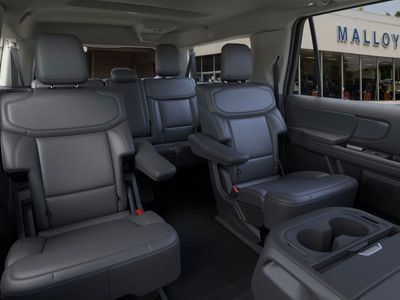 2026 Ford Expedition Max — photo 38 view