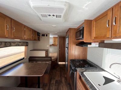 2018 Keystone RV Springdale Lite — photo 9 view
