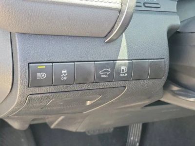 2024 Toyota Camry — photo 18 view