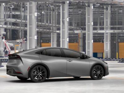 2026 Toyota Prius - Photo 13