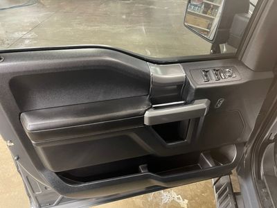 2016 Ford F-150 — photo 20 view