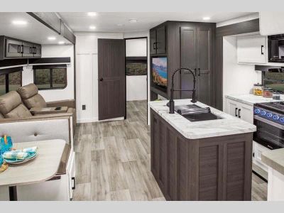 2027 Venture RV SportTrek — photo 8 view