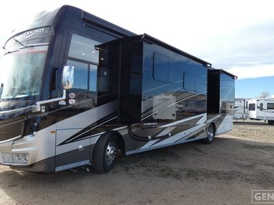2026 Fleetwood Discovery LXE - Photo 1