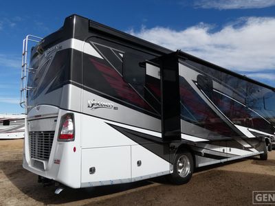 2026 Fleetwood Discovery LXE - Photo 3