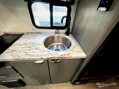 2024 Forest River Ozark — photo 9 view