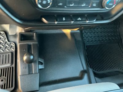 2017 Chevrolet Silverado 1500 — photo 12 view