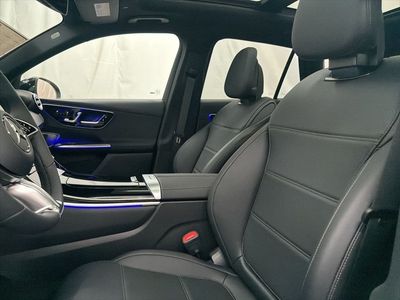 2026 Mercedes-Benz GLC — photo 13 view