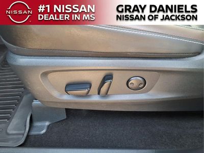 2024 Nissan Pathfinder — photo 13 view