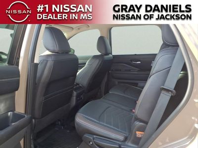 2024 Nissan Pathfinder — photo 27 view