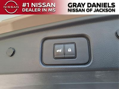 2024 Nissan Pathfinder — photo 9 view