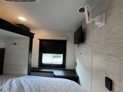 2024 Jayco GREYHAWK — photo 18 view