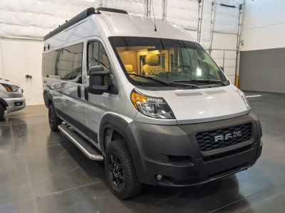 2022 Entegra ETHOS — front three-quarter view