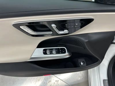 2026 Mercedes-Benz E-Class - Photo 45