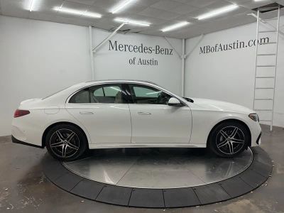 2026 Mercedes-Benz E-Class - Photo 42
