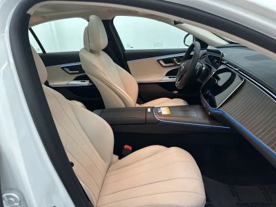 2026 Mercedes-Benz E-Class - Photo 29