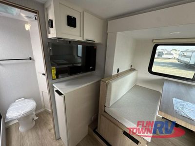 2026 Winnebago Micro Minnie - Photo 27