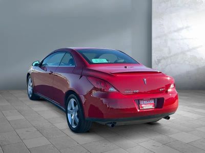 2007 Pontiac G6 — interior view