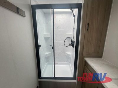 2025 Coachmen RV Freedom Express Ultra Lite - Photo 25