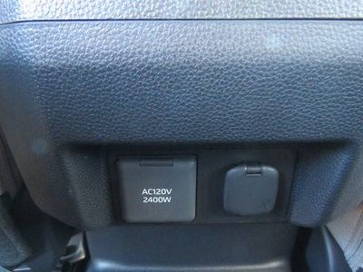 2026 Toyota Tacoma i-FORCE MAX - Photo 25