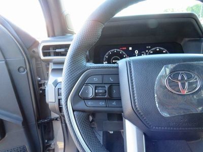 2026 Toyota Tacoma i-FORCE MAX - Photo 40