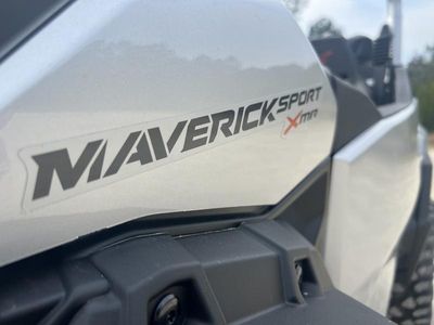 2026 Can-Am Maverick Sport X mr 1000R - Photo 9