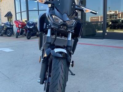 2025 Kawasaki Z500 ABS - Photo 3