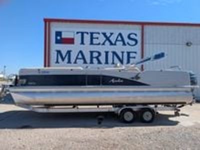 2014 Avalon CAT RL 24T - Photo 1