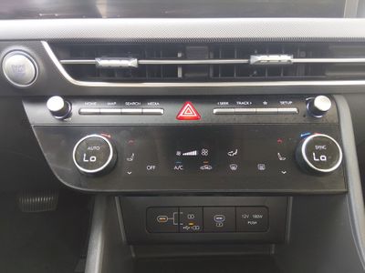 2024 Hyundai Sonata - Photo 18