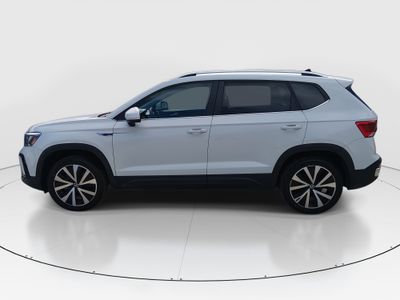 2023 Volkswagen Taos - Photo 4