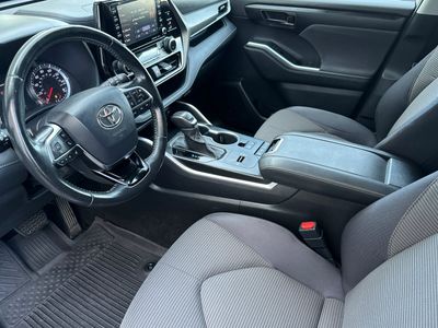 2020 Toyota Highlander - Photo 11