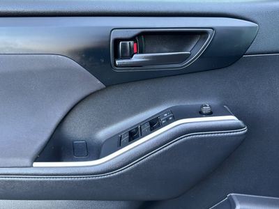 2020 Toyota Highlander - Photo 12